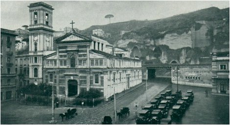 Chiesa Maria di Piedigrotta - Napoli.jpg