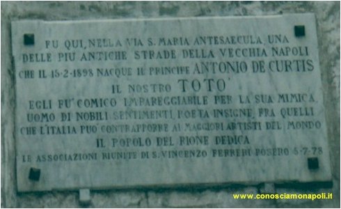 Lapide in memoria di Tot - Via Antesaecula - Sanit - Napoli.jpg