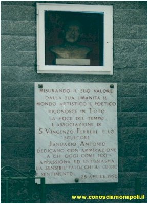 Monumento a Tot - Sanit - Napoli.jpg