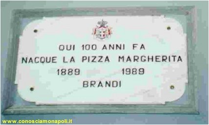 Via S. Anna di Palazzo-Dedica alla Pizza Margherita-Napoli.jpg