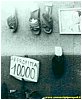 Negozio scarpe con Tot.jpg
